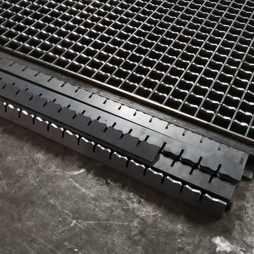 Fabrication-Laser Cutting and Welding of Grating