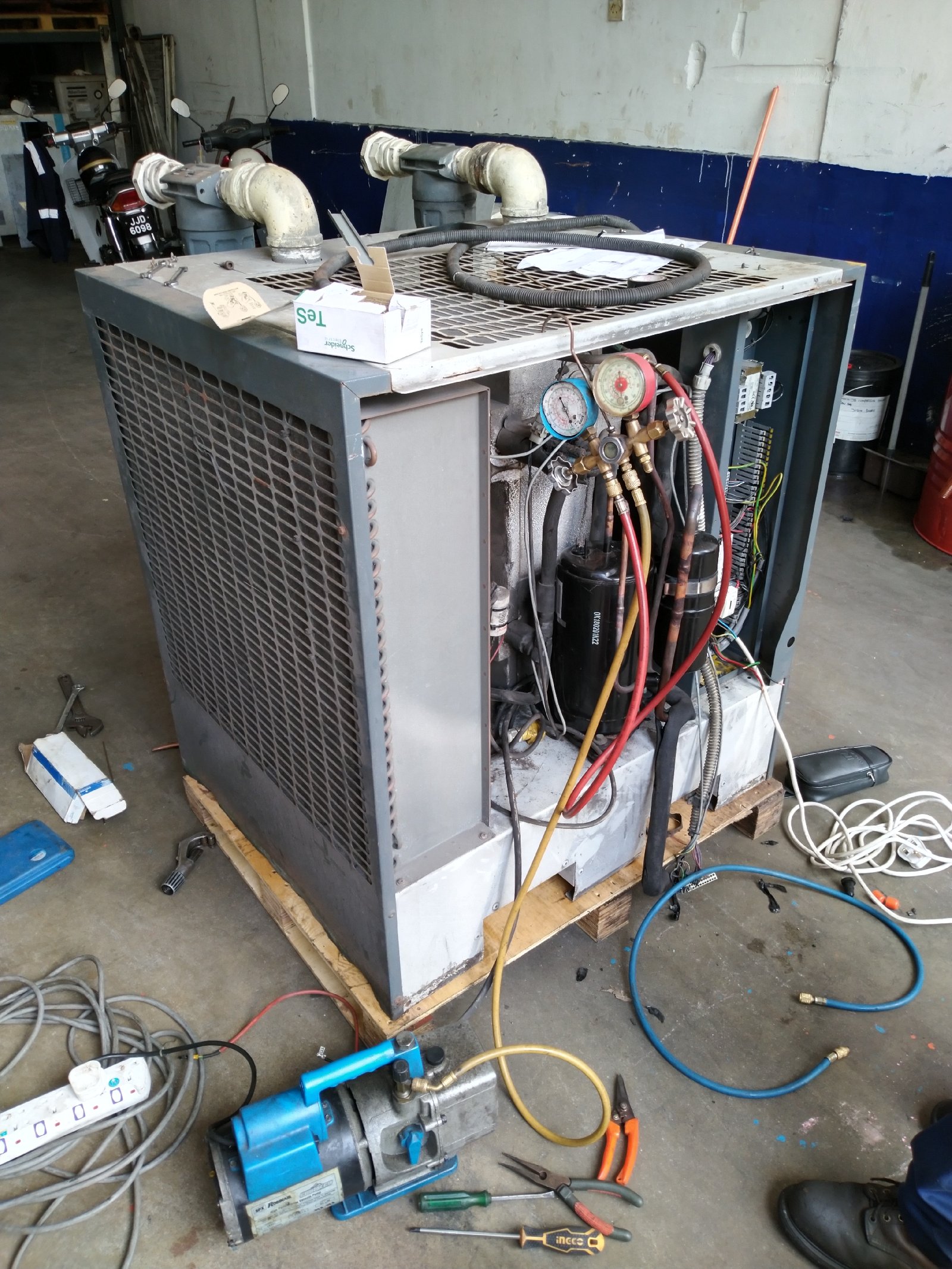 Maintenance Air dryer