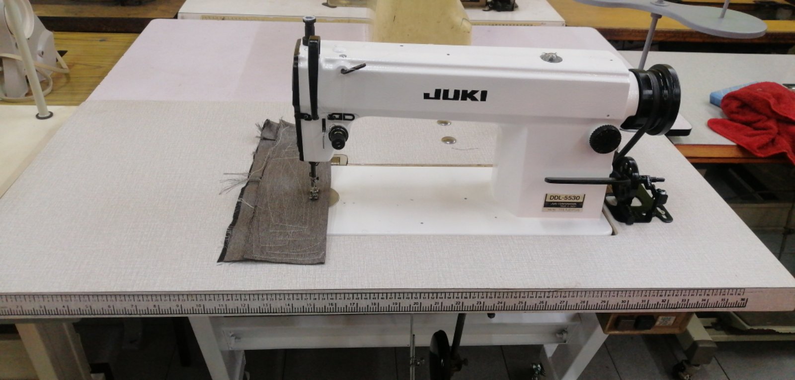Juki Hi Speed Sewing machine 