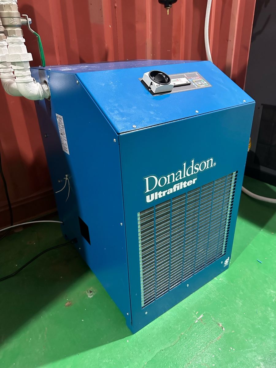 30 HP Donaldson Ultrafilter Air Dryer 