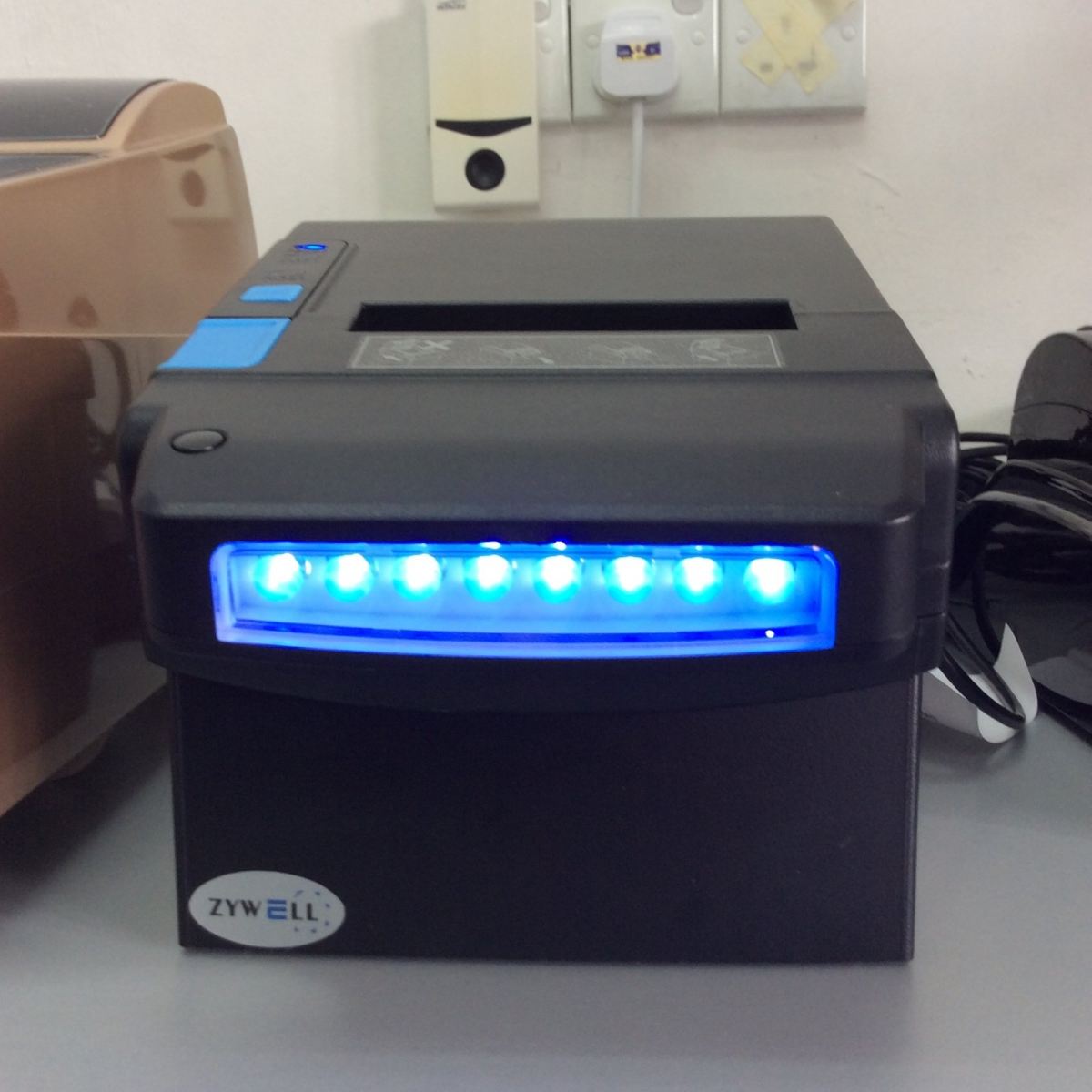 Thermal Receipt Printer with money detectors