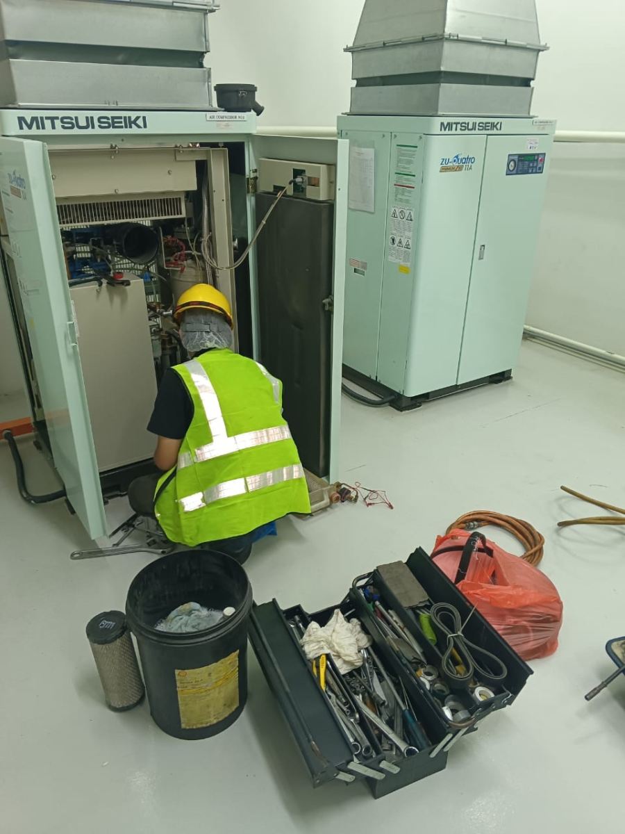 Service Mitsui Seiki Air Compressor 