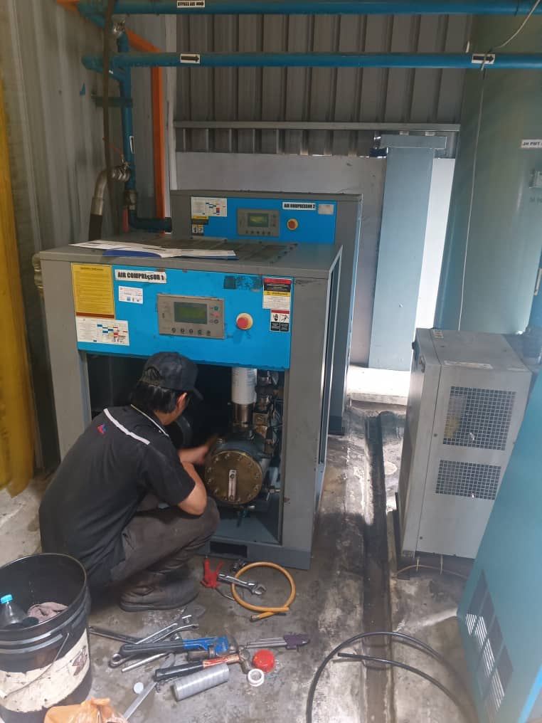Service Fini Air Compressor SR-1010