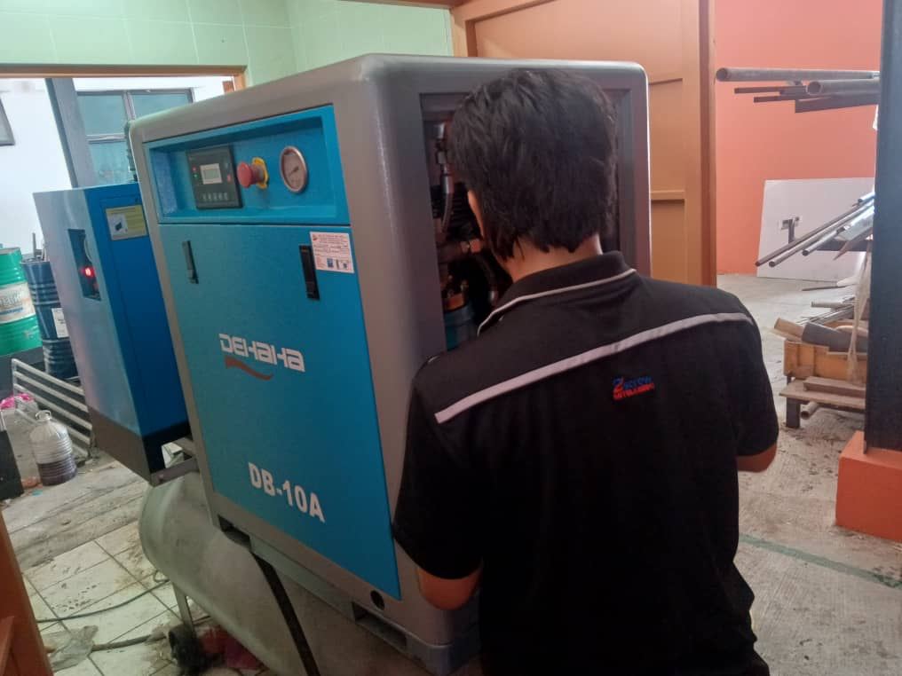 Service DEHAHA Air Compressor DB-10A