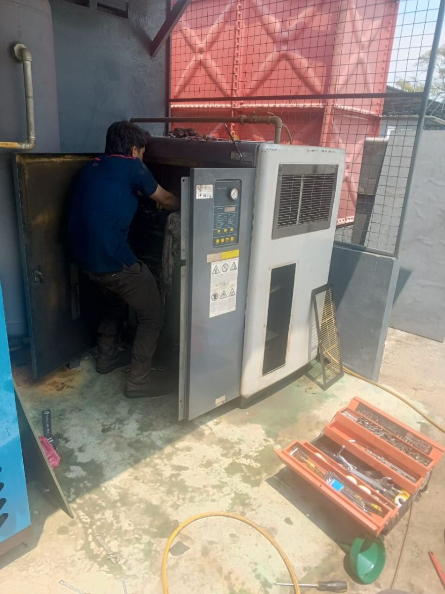 Repair Mitsui Seiki Air Compressor