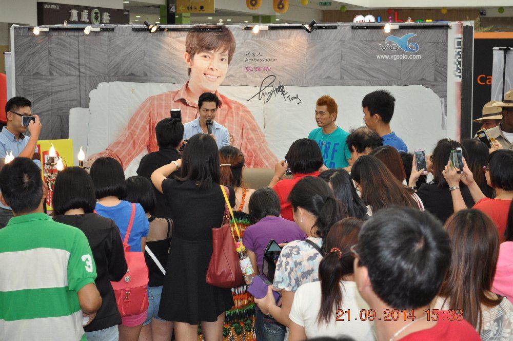 21/9/2014 Fair @ Sutera Mall with Yao Dong