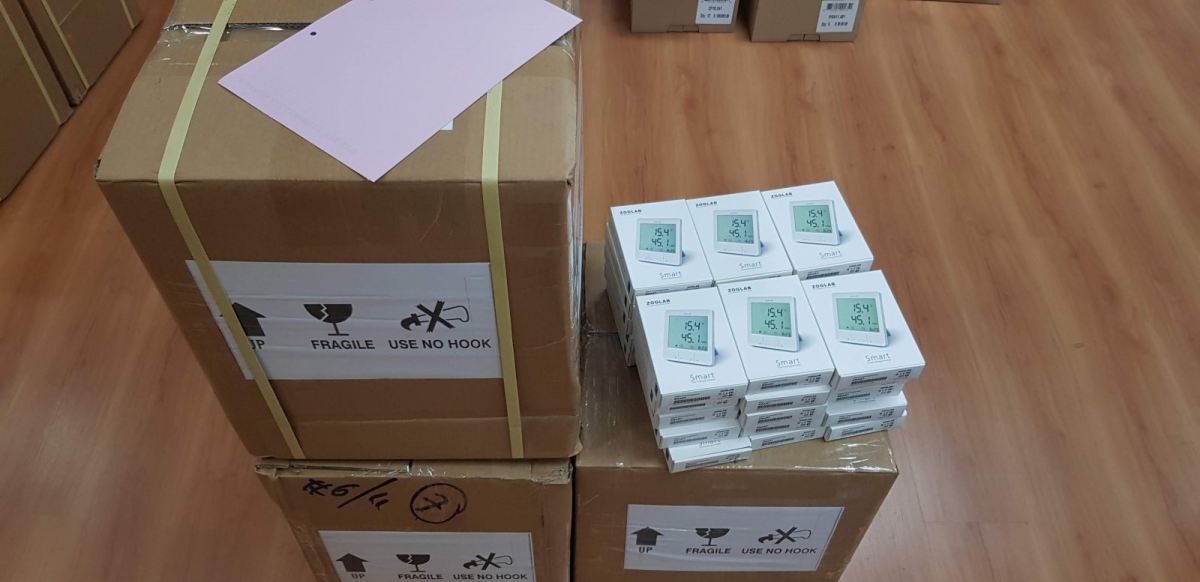What a way to start the New Year! 1st delivery of 500 pieces of SMART Thermo-hygrometer