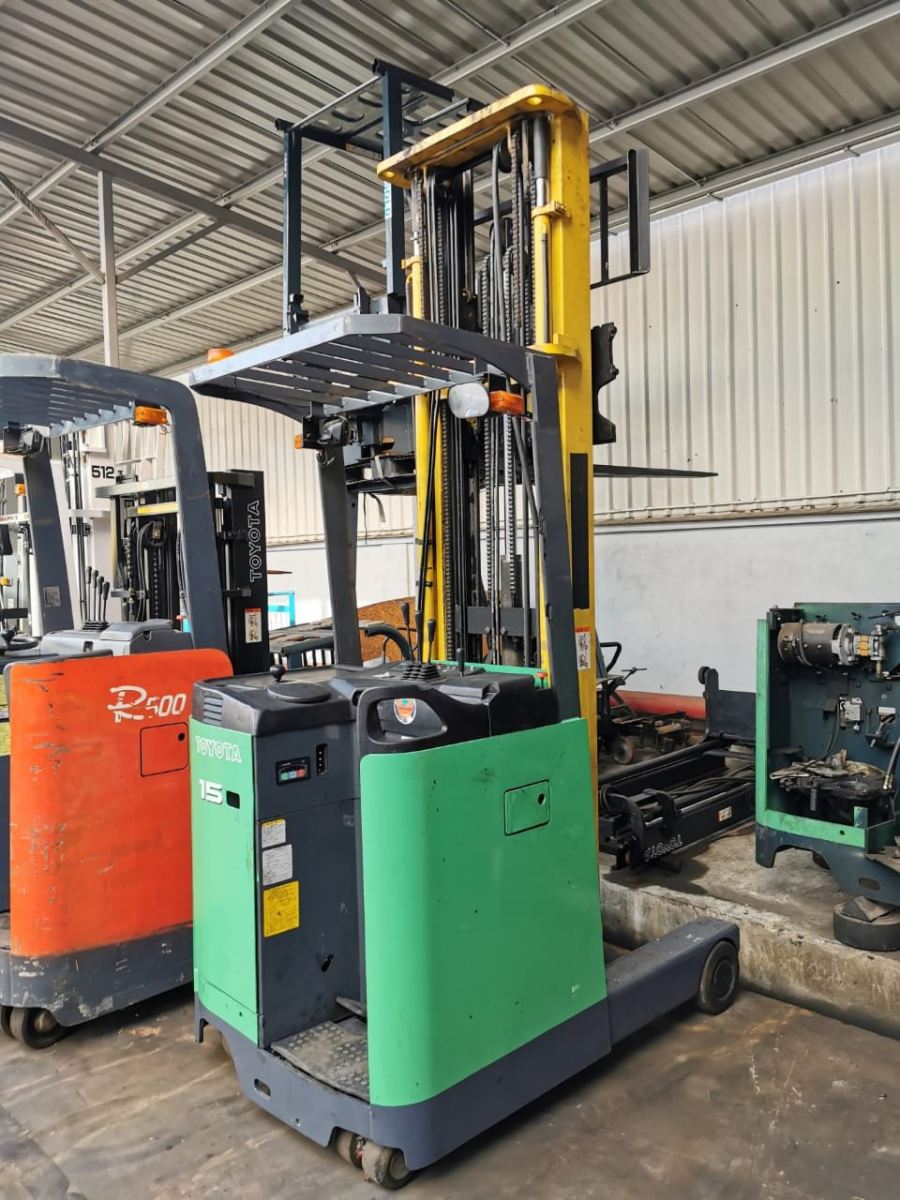 Used Reach Truck For Sale