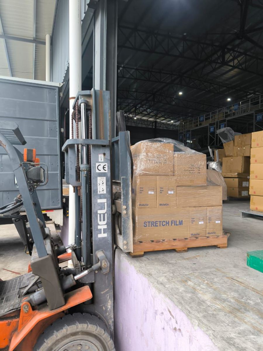 Pallet Stretch Film | Clear & Black Stretch Wrap Deliver to Puchong, Selangor 