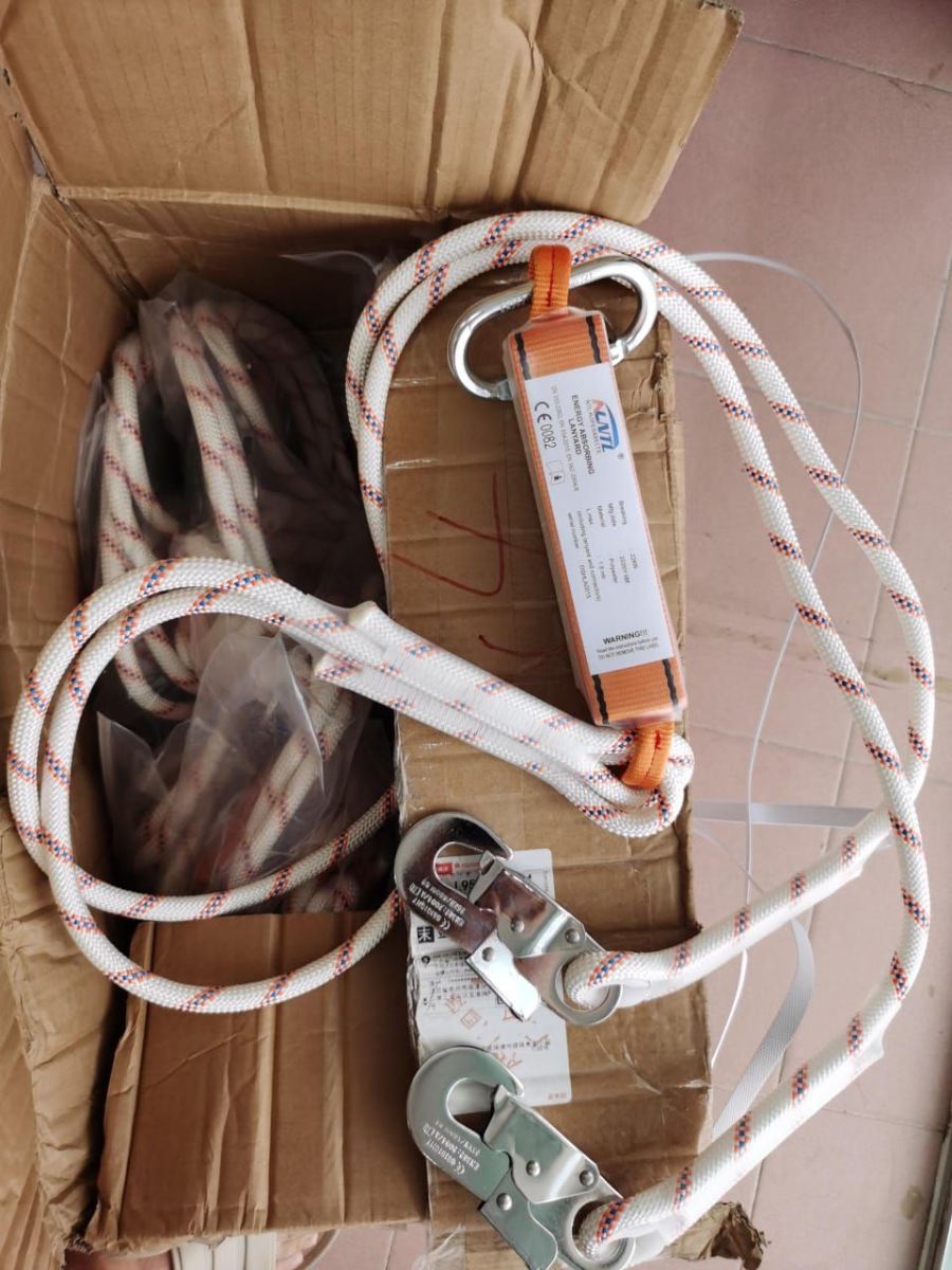 Bulk PPE Supply Twin Hook Energy Absorbing Safety Lanyard Delivered to Shah Alam, Selangor for Work-at-Height Projects