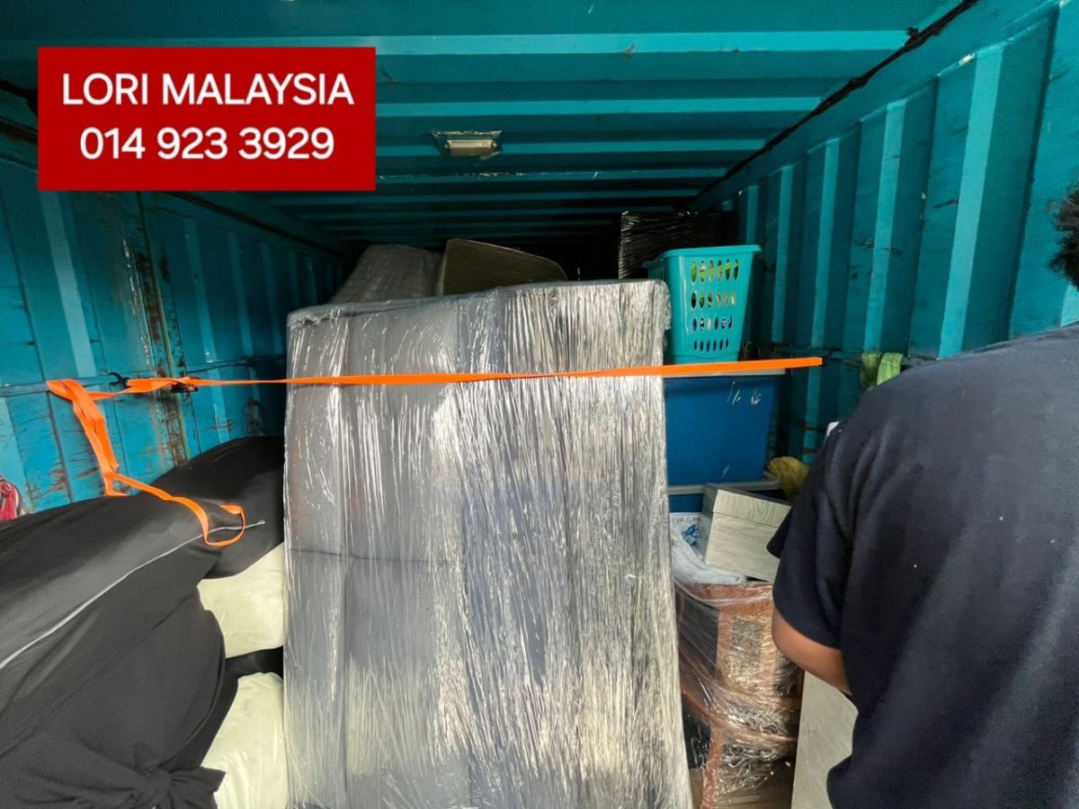 Lori Sewa Murah jenis 3 Tan 17Ft Panjang Pindah Rumah dari Sungai Petani Kedah ke Pantai Remis Perak