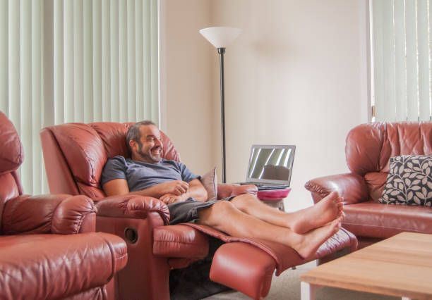 Stop Slouching on the Recliner: How Destructive Lounging Positions Trigger Sciatica Flare-Ups