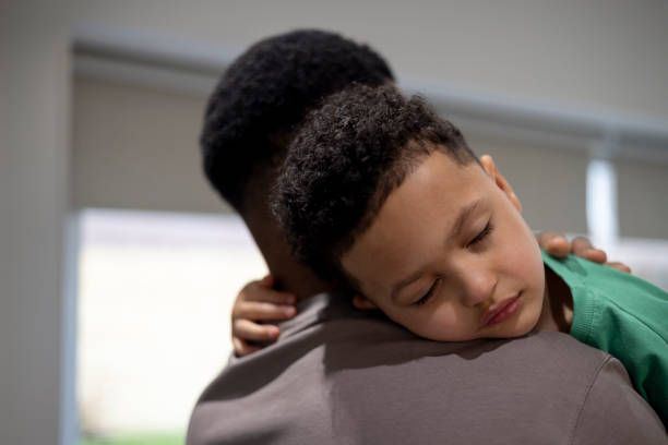Carrying Sleeping Toddlers: Protecting Your Spine and Knees Against Dead Weight