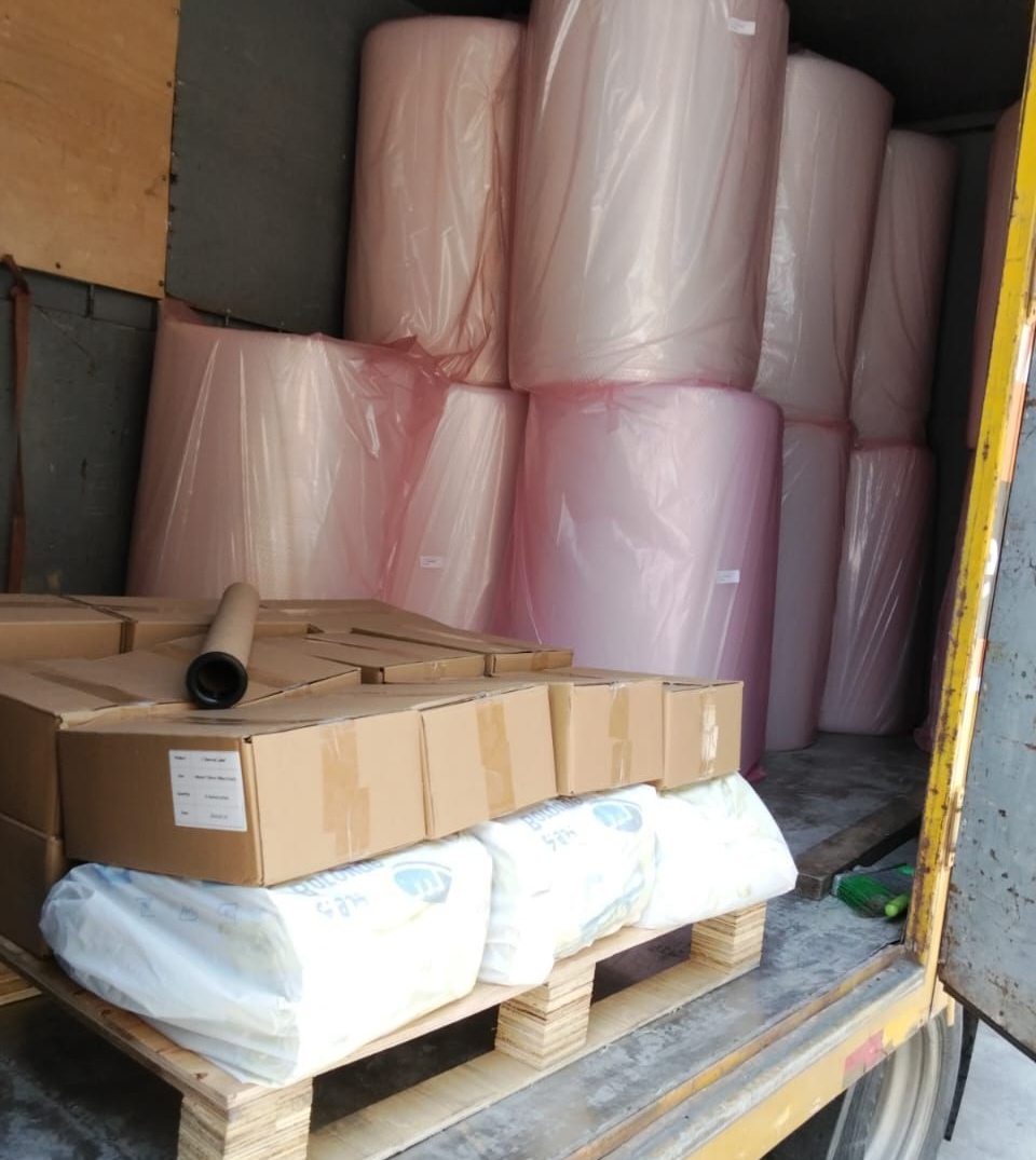 A6 Thermal Sticker , Bubble Wrap and Courier Bag from our warehouse to Cheras Area