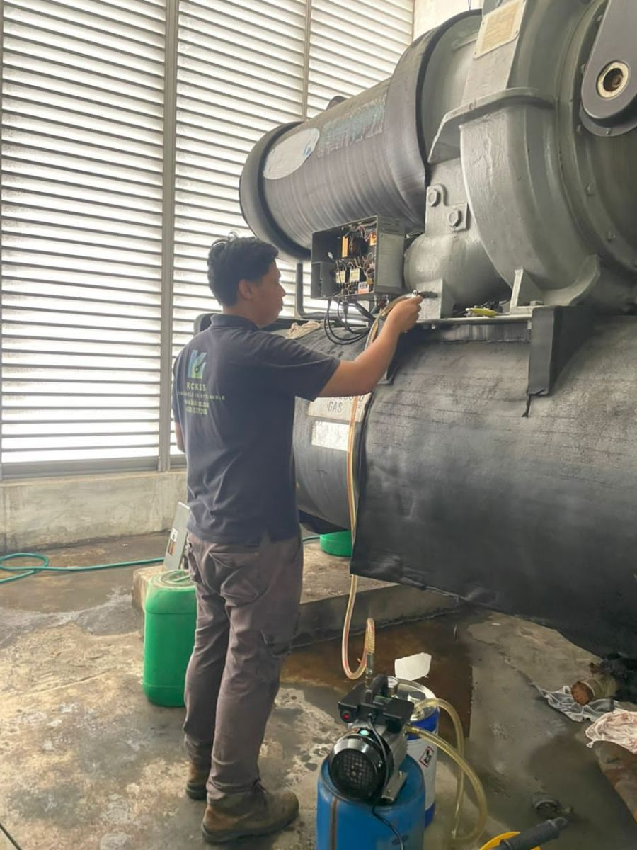 KCK Sustainability Solutions Successfully Completes Water-Cooled Chiller Overhaul and Annual Servicing at Menara MSC Cyberport Johor