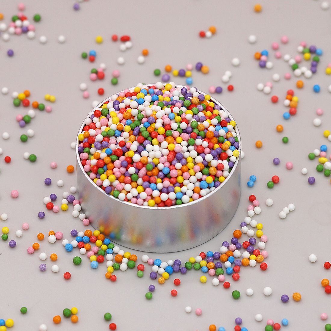 Mitigating Lipid Migration: Optimizing Clean-Label Bulk Sprinkles for Enrobed and Fat-Based Confectionery