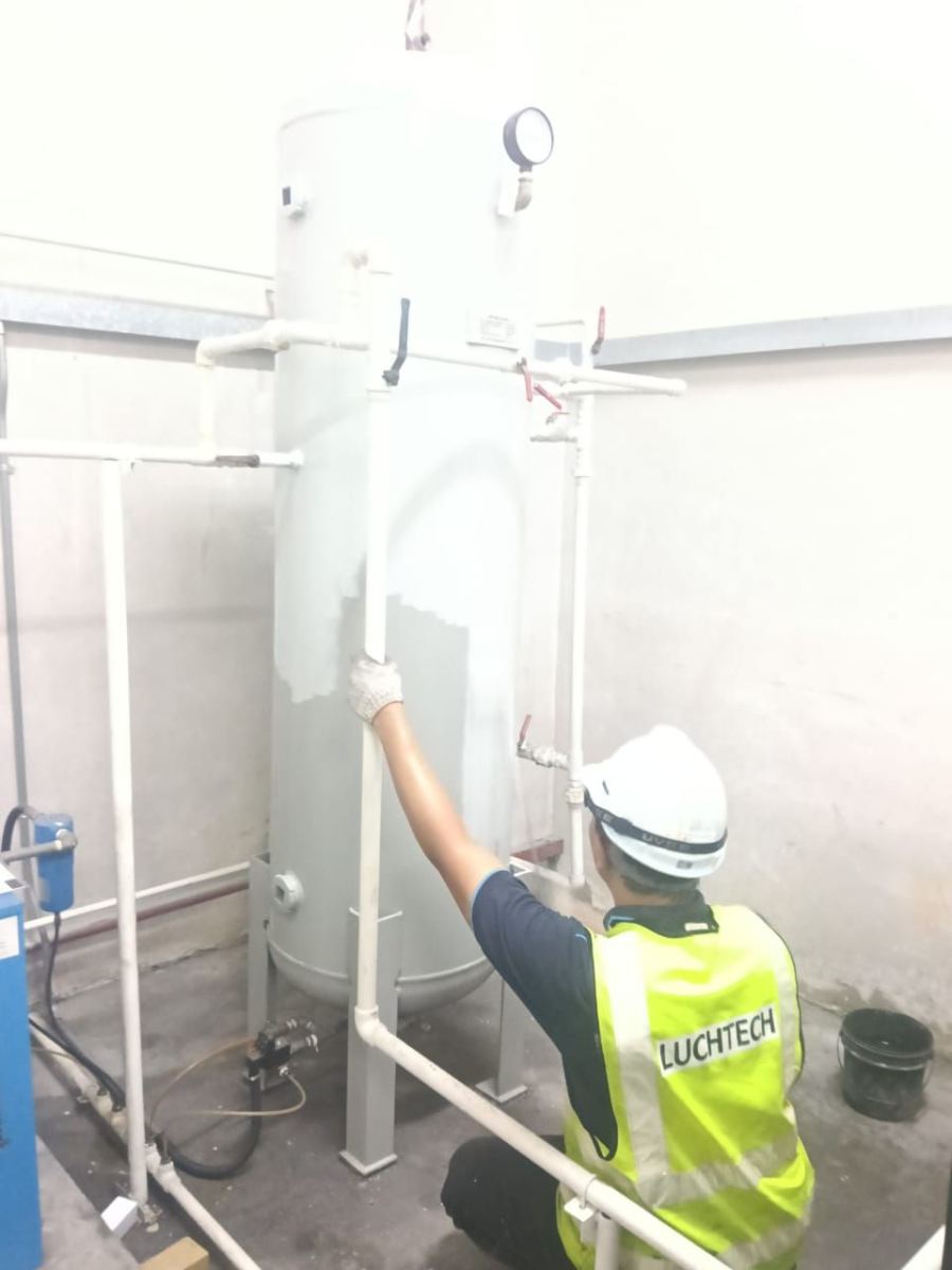 Annual Service for Air Receiver Tank in Pulau Indah , Malaysia 