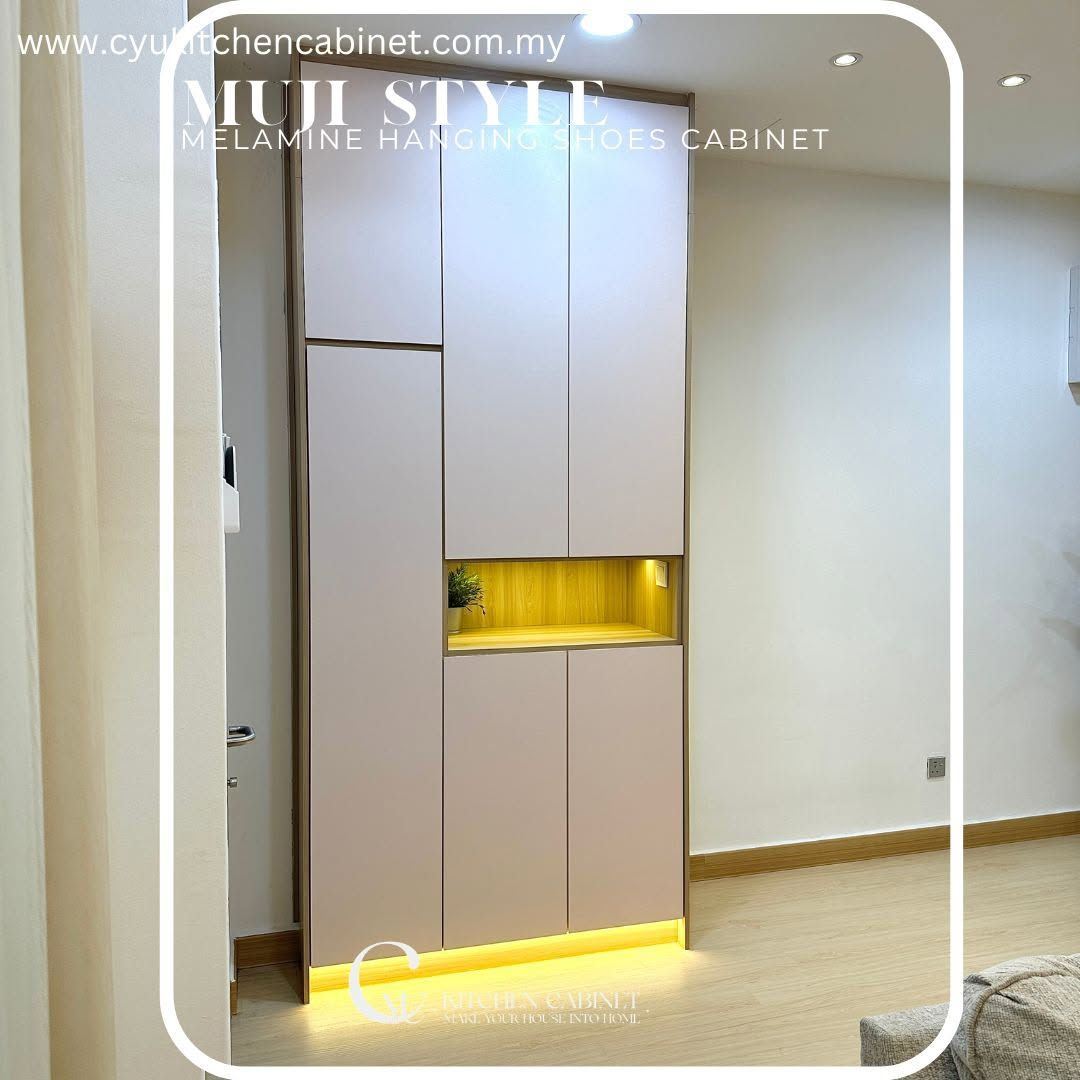 Melamine Hanging Shoe Cabinet in Taman Jenderam Sutera, Dengkil