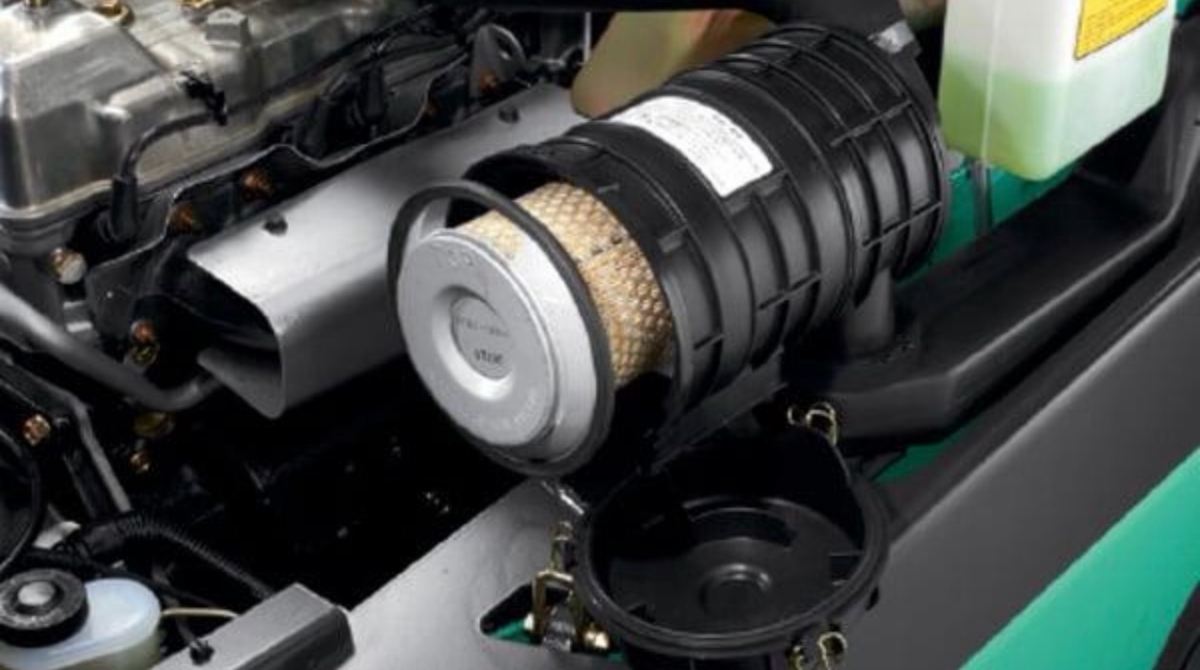 Why Is Your Forklift Air Filter Important ? 