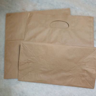 Paper bag with/without die cut