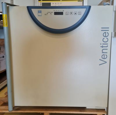 VENTICELL LABORATORY DRYING OVEN & INCUBATORS (55 LITERS) FOR SALE