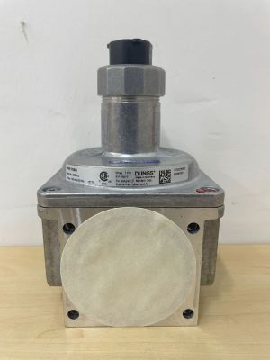DUNGS Pressure Regulator FRI 705/6 w/o flange w.mount.kit-15/+70° (230472)
