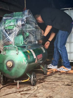 Thanks customer support  �Used Fusheng Piston Air Compressor  5HP        Model : TA-80