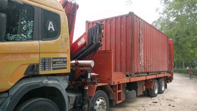 lorry crane truck rental in Selangor 