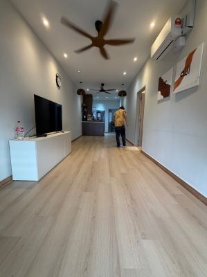 Laminate flooring 8mm+2mm foam installation at aman serenia,bandar serenia,serenia city,Dengkil Selangor Spc flooring,vinyl,fluted wall Carpet 