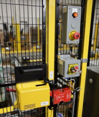 Troax Safety Locks: Ensuring Machine Guarding Compliance with PL-d and PL-e Solutions