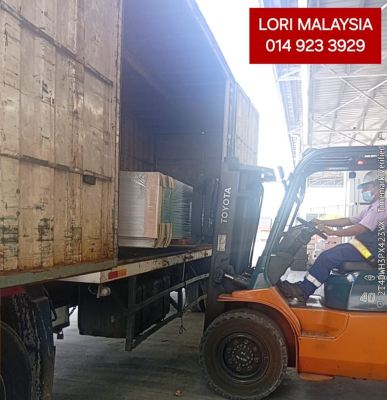 Lori Sewa 10 Tan Box Pindah Barang Dari Port Klang Selangor Merdeka 118 Kuala Lumpur
