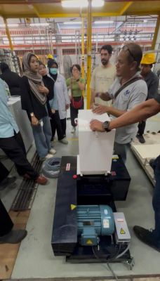 Mekahsa Machinery Completed 5HP Mini Plastic Crusher Installation & Training at University of Malaya