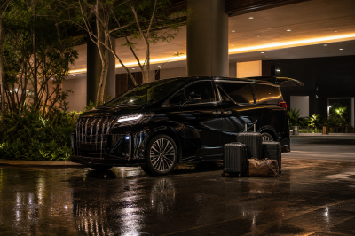 KLIA Night Airport Transfer with Private Driver for Late Arrivals and Hotel Check-In