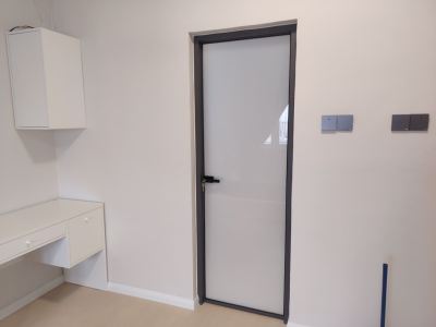 Why Aluminium Swing Doors Remain a Popular Choice