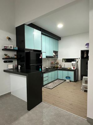 why should i choose custom-made kitchen cabinets