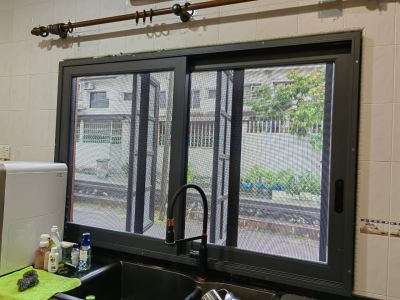 Security Stainless Steel Mosquito Wire Mesh Sliding Window (view from inside)
