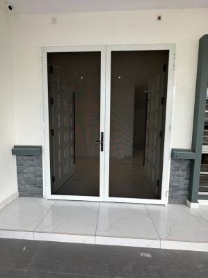Security Stainless Steel Mosquito Wire Mesh Swing Door (view from outside)
