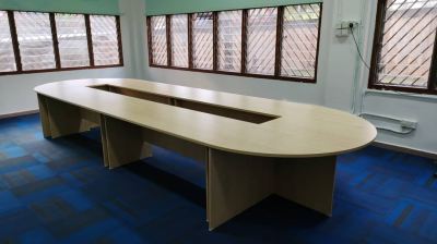Meeting table & staff Workstation 