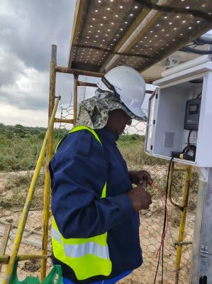 Solar Long-Range Wireless CCTV System