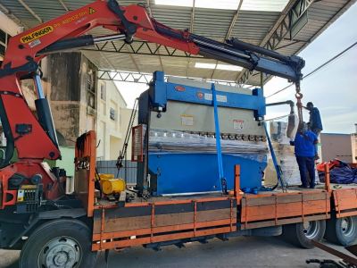 Delivery of Used Hydraulic Pressbrake & Used Iron Worker 