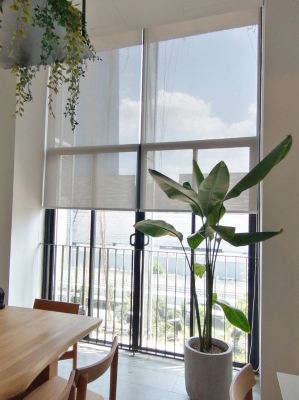 Supply & Install Roller Blinds @LLOYD's Inn