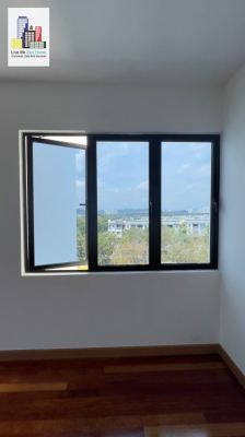 Supply & Install Tinted Film @Sierra 16