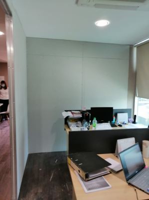 Supply & Install Roller Blinds, Wallpaper & Workstation @SB Office Sungai Buloh