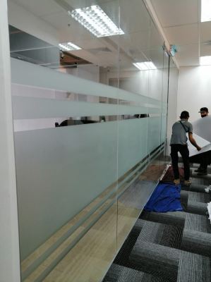 Supply & Install Frosted Tinted & Signage @Pejabat Ketua Pengawai Keselamatan IDCC