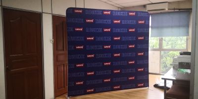 Tension Fabric backdrop Display System