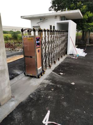 Stainless Steel Retractable Gate