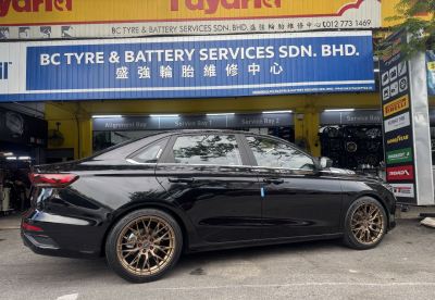  Proton S70 ��װ������� HWL MT1-BSHi-Low ����ϵͳ + 24����Ӳ�ɵ�,  18�� Sport Rim,  225/45ZR18  Kumho Ecsta Sport PS72  ��ץ������