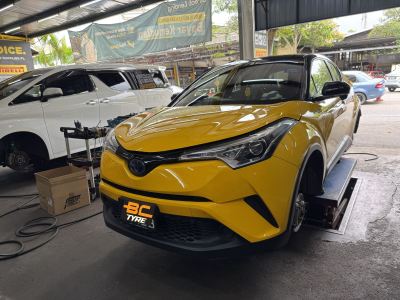  Toyota CHR��ǰ�������ȫ�׸������ 