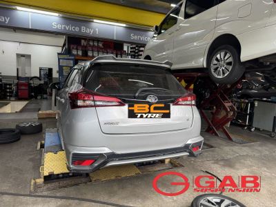  Toyota Yaris ���� GAB SE PRO SERIES Hi-Low �ɵ��߶�  32����Ӳ�ɵ� 195/50R16 Bridgestone Potenza RE005