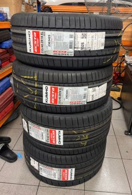  Mercedes-Benz SLC43%�� 235/40ZR18 %�� 265/35ZR18 Kumho Ecsta Sport PS72